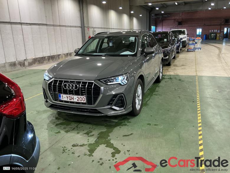 AUDI Q3 1.5 TFSI 35 S TRONIC S LINE #2