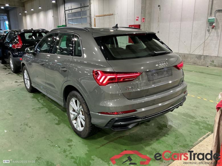 AUDI Q3 1.5 TFSI 35 S TRONIC S LINE #3