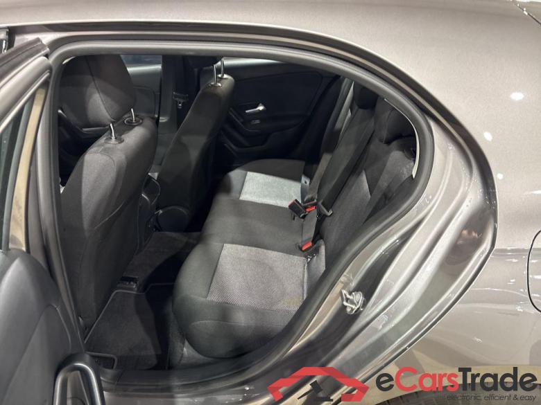 MERCEDES-BENZ A-CLASS 1.3 A 180 BUSINESS SOLUTION ESSENTIAL #3