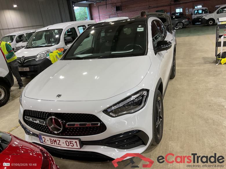 MERCEDES-BENZ GLA 1.3 GLA 250 E DCT BUSINESS SOLUTION #1