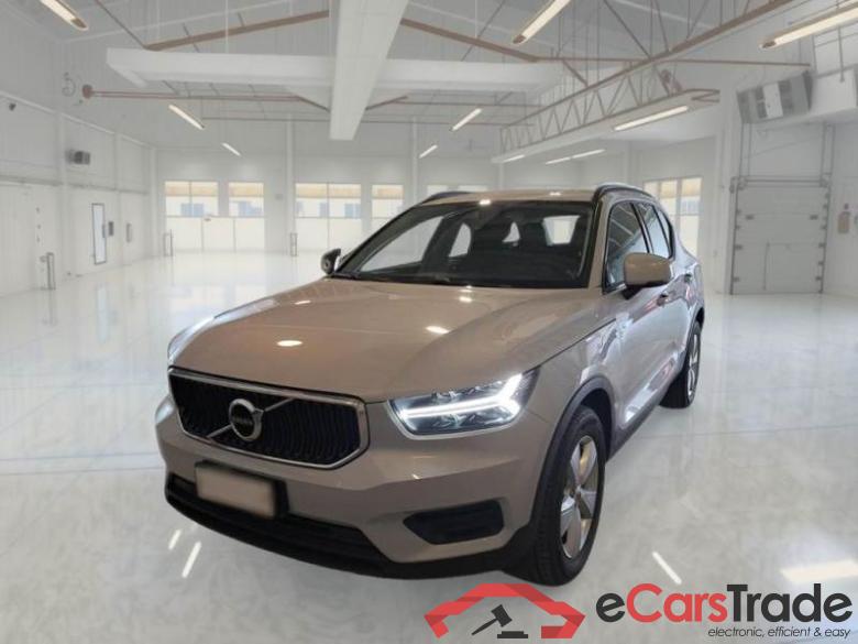 Volvo 61 VOLVO XC40 / 2017 / 5P / SUV D3 GEARTRONIC BUSINESS #1
