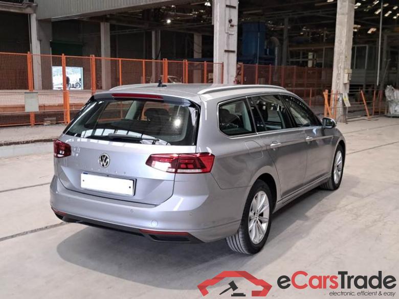 Volkswagen 8 VOLKSWAGEN PASSAT / 2019 / 5P / STATION WAGON VAR. 2.0TDI SCR EVO 110KW BUSIN. BMT DSG #2