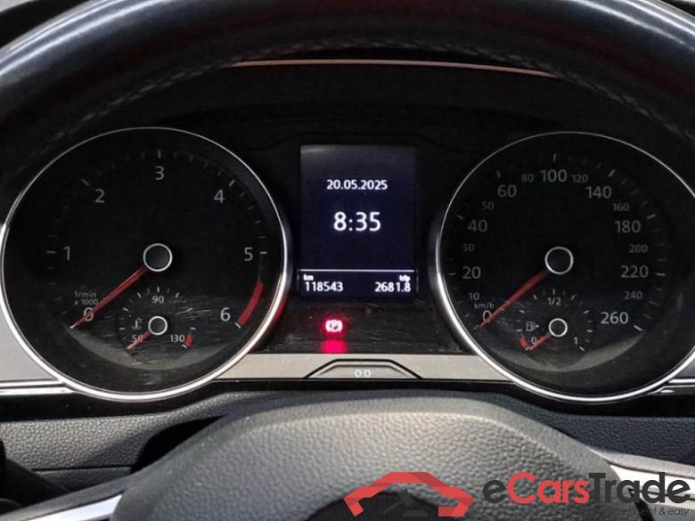 Volkswagen 8 VOLKSWAGEN PASSAT / 2019 / 5P / STATION WAGON VAR. 2.0TDI SCR EVO 110KW BUSIN. BMT DSG #4