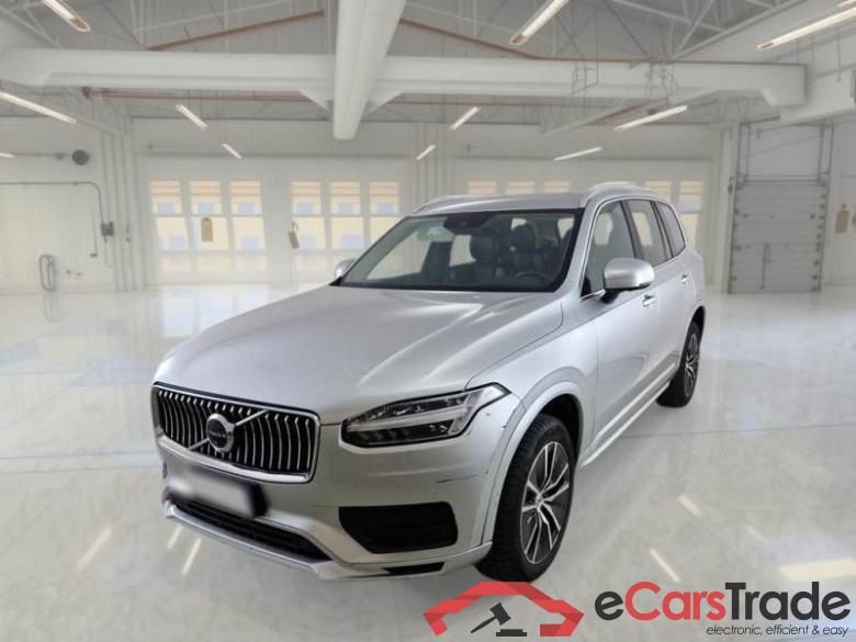 Volvo 94 VOLVO XC90 / 2014 / 5P / SUV B5 D AWD GEARTRONIC 7P MOMENTUM #1