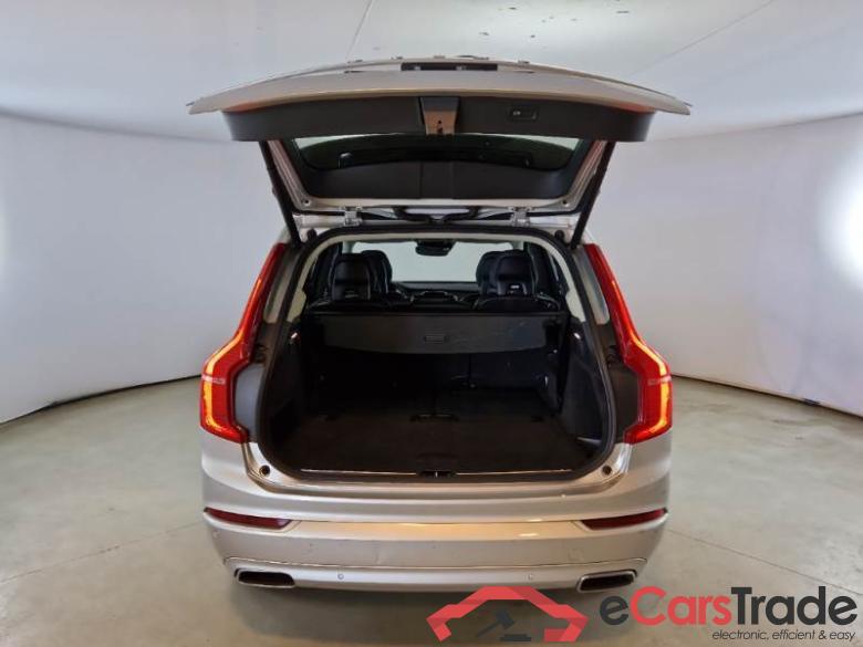 Volvo 94 VOLVO XC90 / 2014 / 5P / SUV B5 D AWD GEARTRONIC 7P MOMENTUM #5