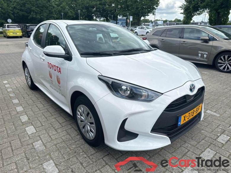 TOYOTA YARIS 1.5 Hybrid Active #2
