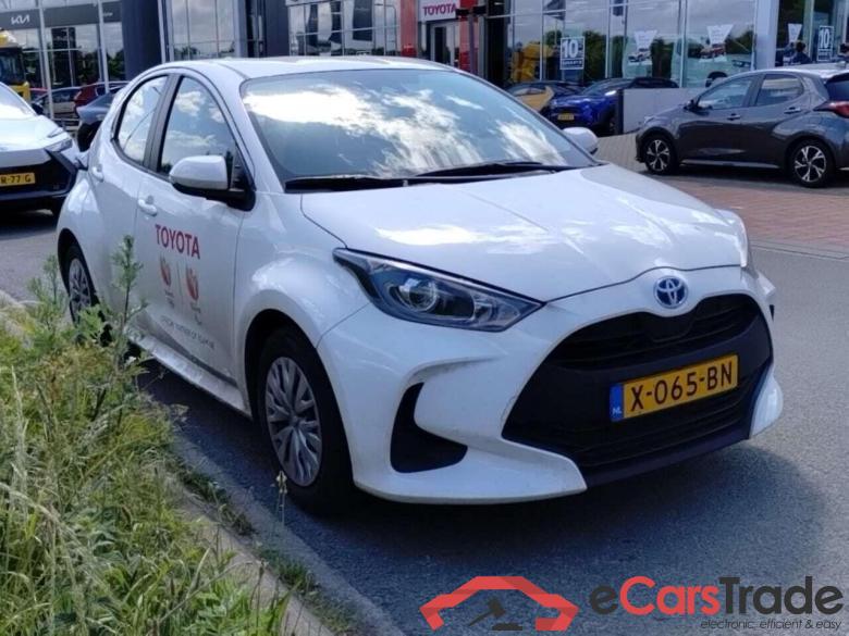 TOYOTA YARIS 1.5 Hybrid Active #2