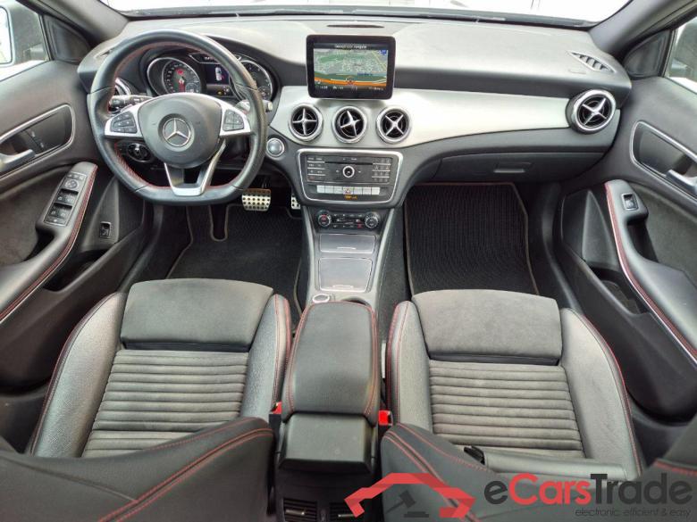 MERCEDES-BENZ GLA-klasse 180 Business Solution AMG #6