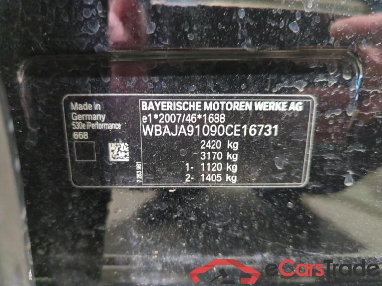 BMW 5-Serie ´16 Baureihe 5 Lim. 530 e Sport Line 2.0 185KW AT8 E6dT #4