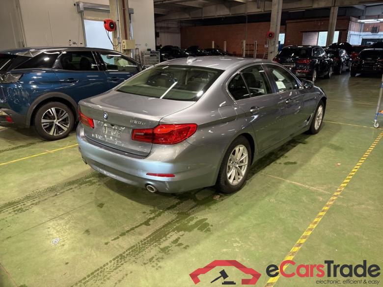 BMW 5 - 2017 530eA PHEV Performance OPF #2