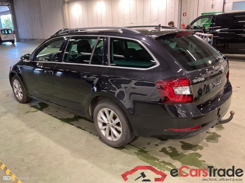 SKODA OCTAVIA COMBI DIESEL - 2017 1.6 CR TDi Ambition DSG (EU6.2) #3