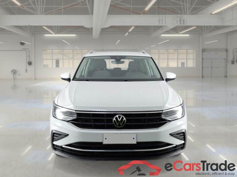 Volkswagen 6 VOLKSWAGEN TIGUAN / 2020 / 5P / SUV 1.5 TSI ACT 110KW LIFE DSG #6