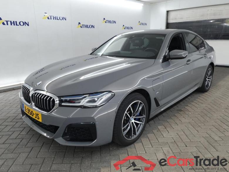 BMW 5 Serie Sedan 530e 4D 215kW #1