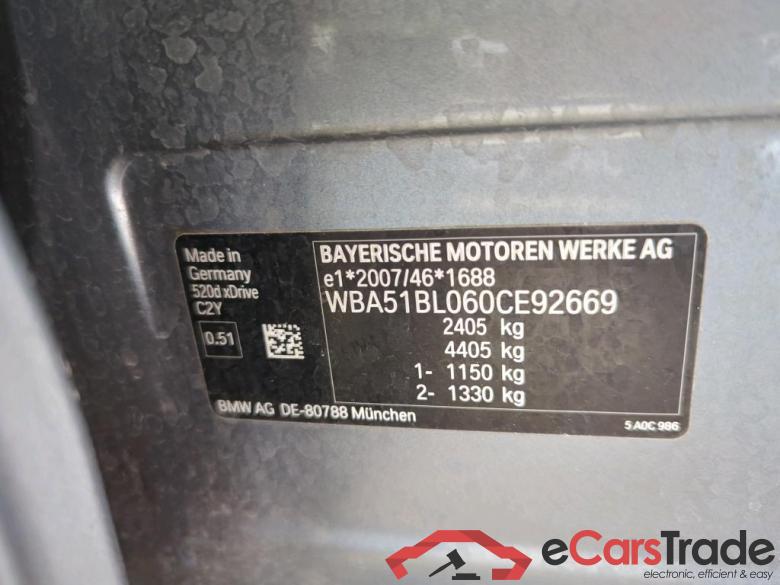 BMW 5-Serie ´16 Baureihe 5 Lim. 520 d xDrive 2.0 140KW AT8 E6d #4