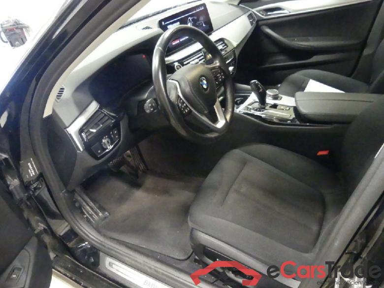 BMW 5-Serie Touring ´16 Baureihe 5 Touring 530 d 3.0 210KW AT8 E6d #4