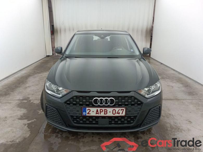 Audi A1 Sportback 1.0 25 TFSI 70kW S tronic Business Ed. 5d