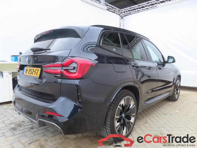 BMW iX3 High Executive #2
