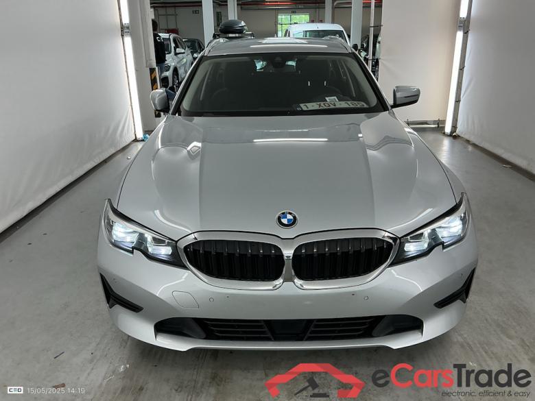 BMW 3 TOURING DIESEL - 2019 318 dA AdBlue Business Model Advantage #2
