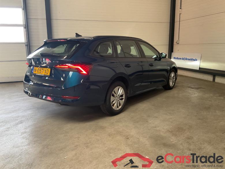 SKODA OCTAVIA COMBI 1.0 TSI Bns Edition #3