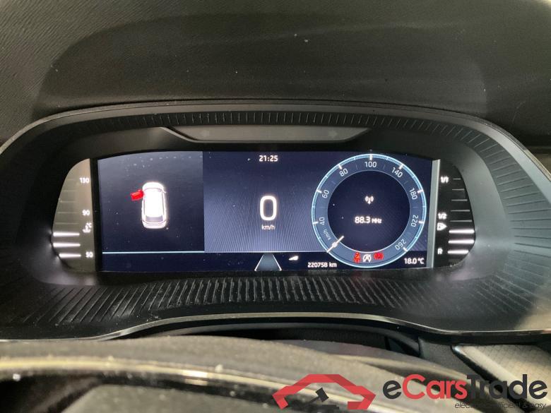 SKODA OCTAVIA COMBI 1.0 TSI Bns Edition #6