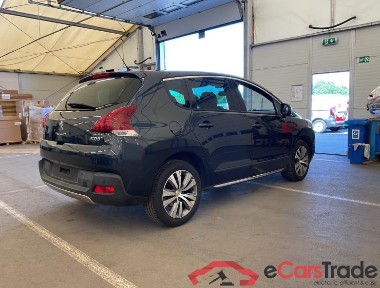 PEUGEOT 3008 1.6 BlueHDi Allure #2