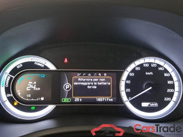 Kia 3 KIA NIRO / 2016 / 5P / BERLINA 1.6 HEV GDI STYLE DCT #4