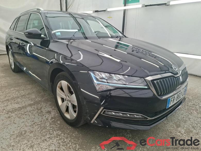 Skoda 1.4 TSI PHEV 218ch DSG6 Business Superb Break Business iV 1.4 TSI Hybrid 215CV BVA6 E6dT #4