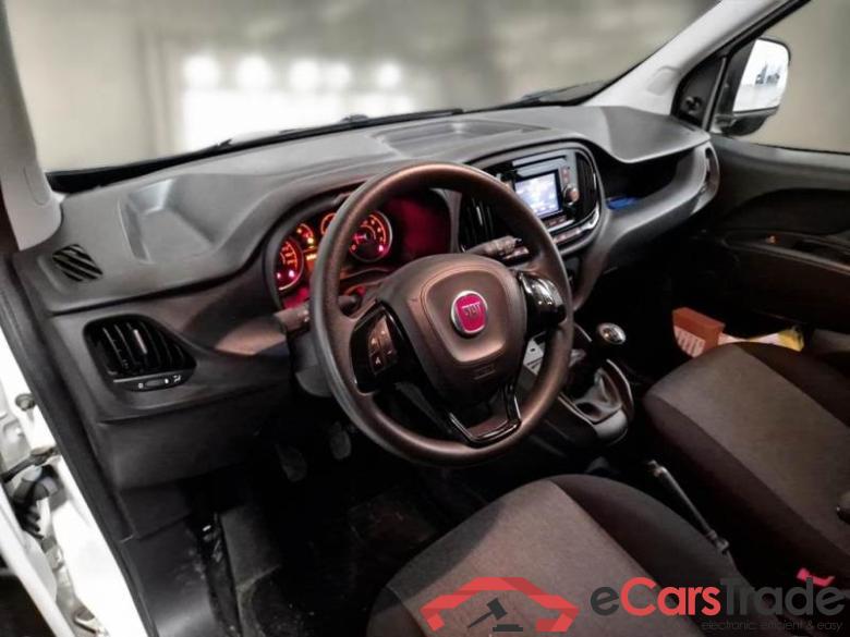 Fiat 48 FIAT DOBLÒ CARGO / 2014 / 4P / VETT. FURGONATA CH1 LOUNGE 1.3 MJET 95CV E6D SeS #3