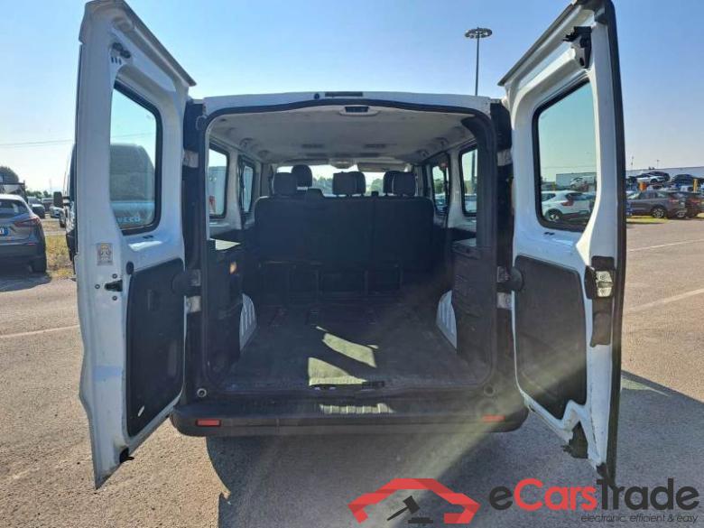 Fiat 4 FIAT TALENTO / 2016 / 4P / COMBI 12Q LH1 P.LUN. T.ST. 1.6 TT MJT 125CV N1 #5