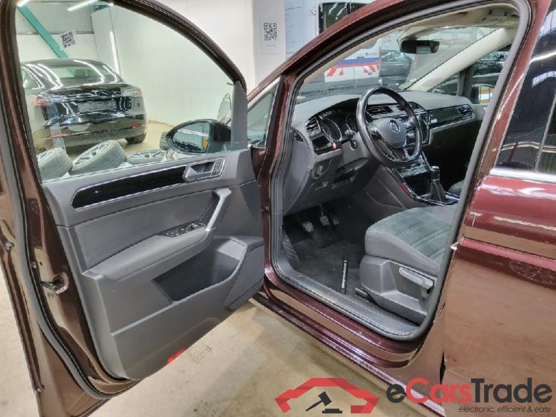 Volkswagen Touran ´15 Touran Highline BMT/Start-Stopp 2.0 TDI 110KW MT6 E6dT #4