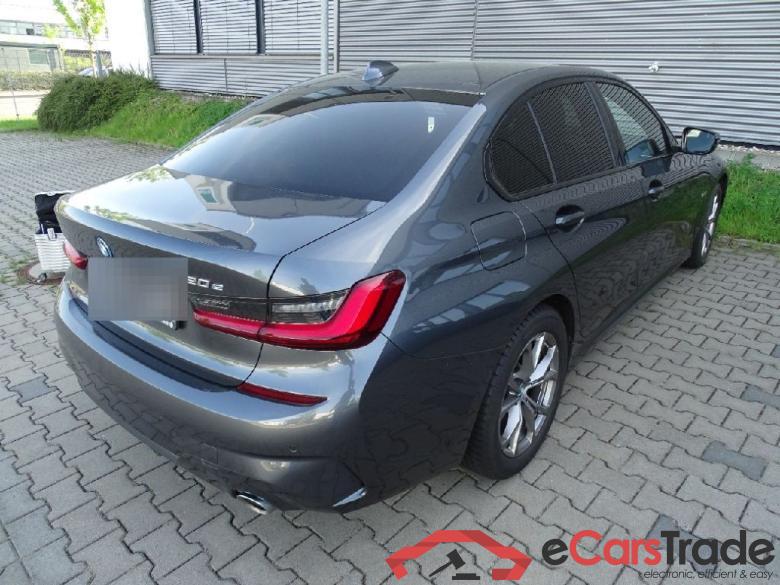 BMW 3-Serie ´18 Baureihe 3 Lim. 320 e M Sport 2.0 150KW AT8 E6d #2