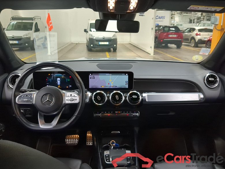 Mercedes GLB 200 d AMG Line MERCEDES-BENZ GLB / 2019 / 5P / SUV GLB 200 d AMG Line #5