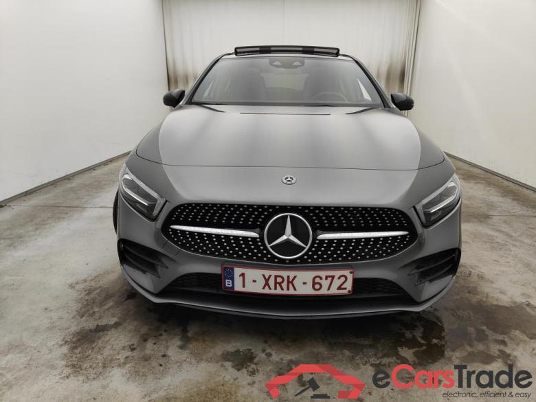 Mercedes-Benz A-Klasse A 180 Aut. 5d #1