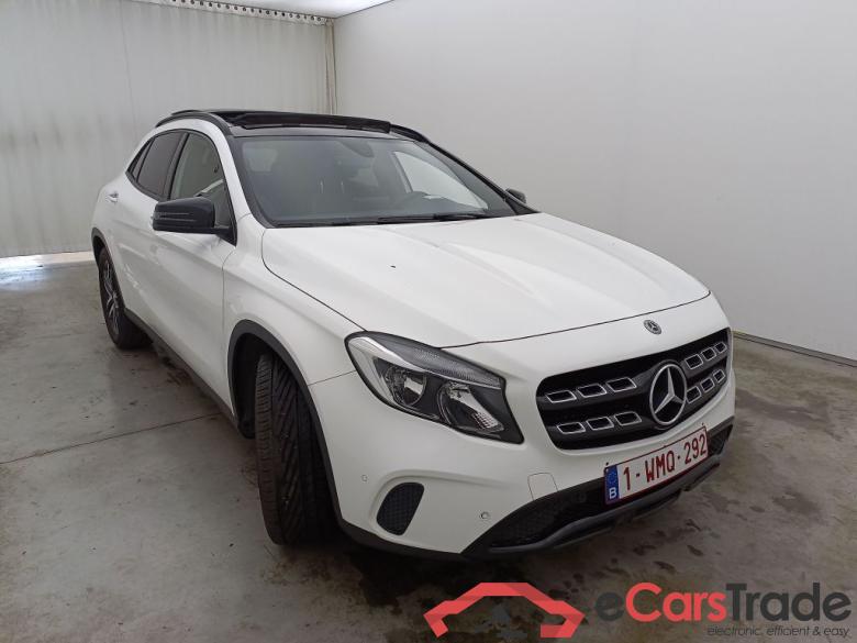 Mercedes-Benz GLA GLA 180 5d #2