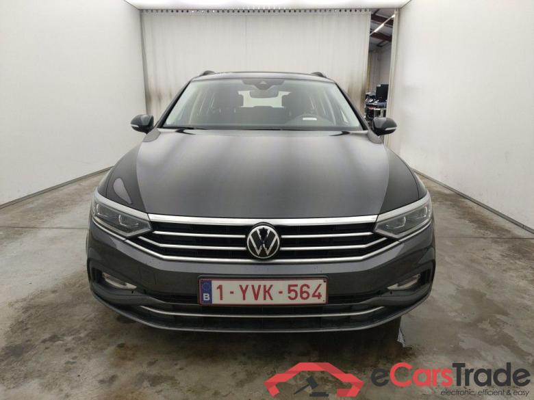 Volkswagen Passat Variant 1.6 TDI SCR DSG7 Style Business 5d #1