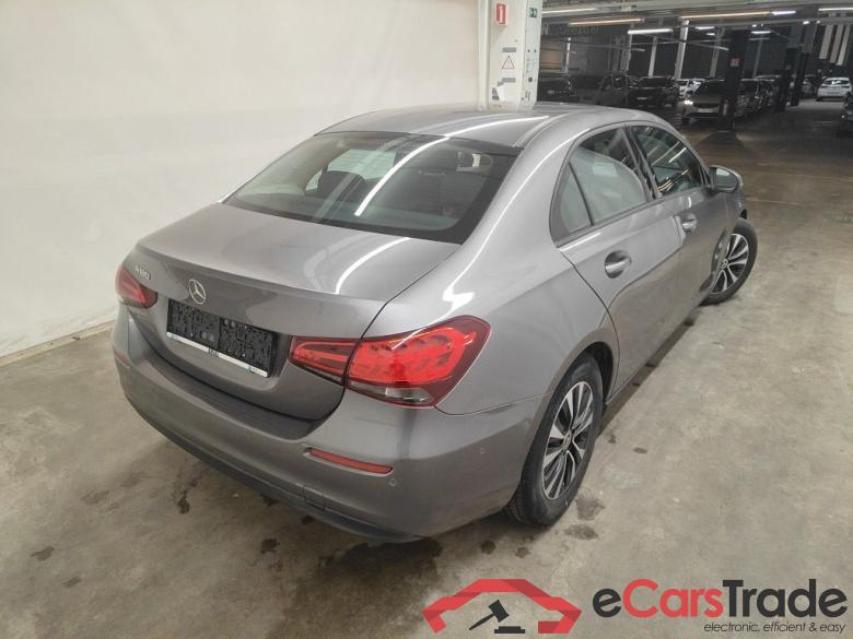 Mercedes-Benz A-Klasse Limousine A 180 Business Solution Aut. 4d #5
