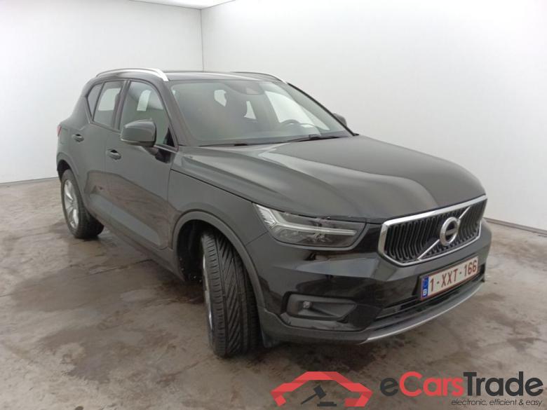 Volvo XC40 T2 Momentum Pro 5d #2