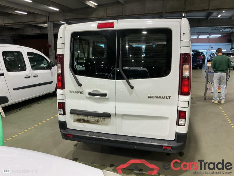 RENAULT TRAFIC PASSENGER DIESEL - 2014 1.6 dCi Grand Confort #5