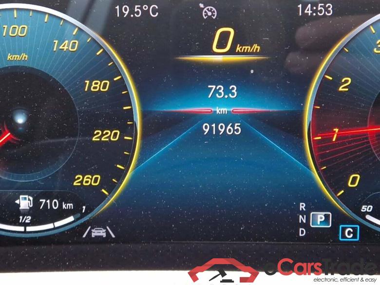 MERCEDES-BENZ CLA-klasse Shooting Brake 200 Business Sol Luxury DCT #4