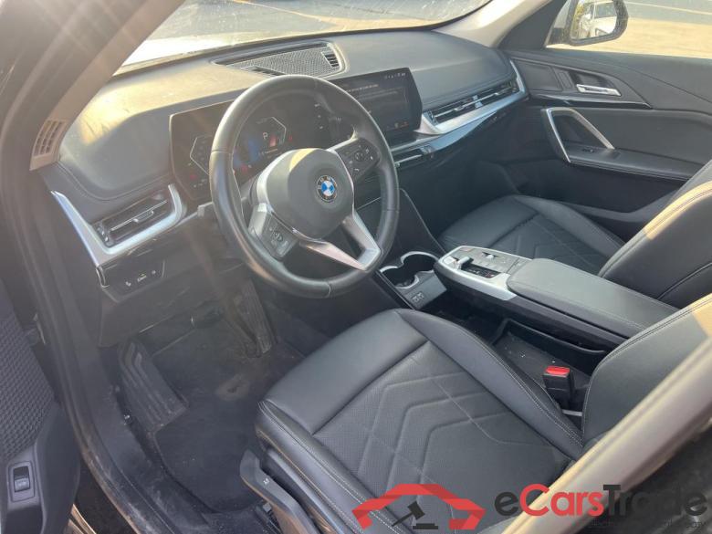 BMW sDrive18d BMW X1 / 2022 / 5P / todoterreno sDrive18d #3