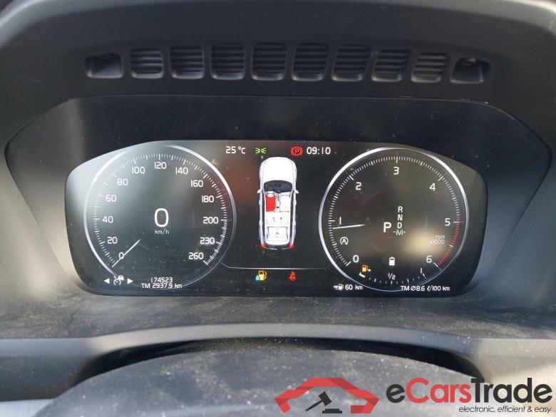 Volvo 2.0 B5 D AWD Momentum Pro Auto XC90 Business Plus AWD AWD 2.0 B5 #4