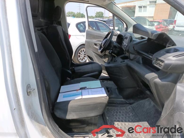 Citroen Talla M BlueHDi 75 CONTROL Berlingo Furgón Control M 1.5 BlueHDi 75CV E6dT #6