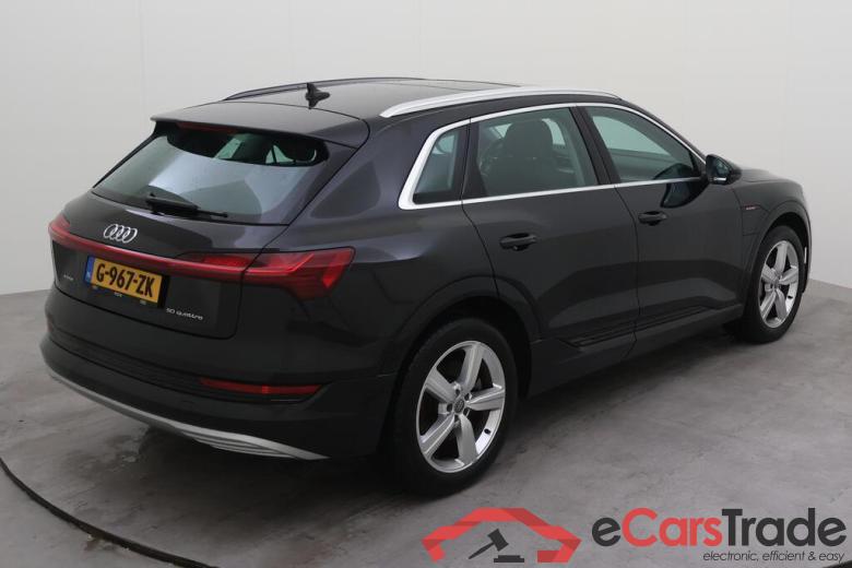 AUDI e-tron  #6