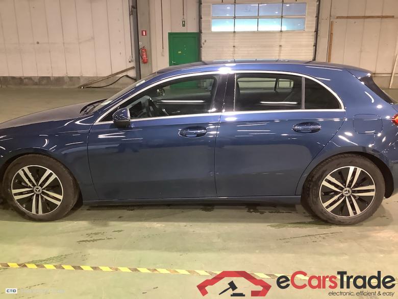 MERCEDES-BENZ A-CLASS 2.0 A 180 D BUSINESS SOLUTION #3