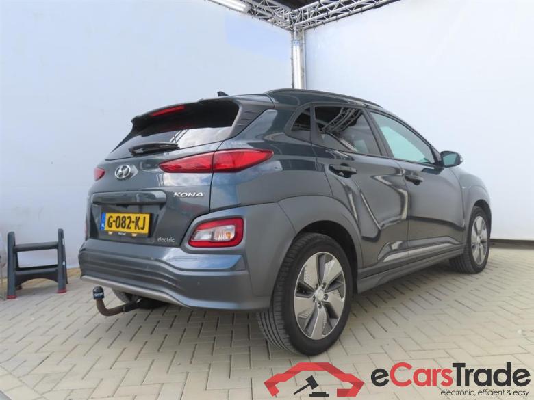 HYUNDAI Kona EV Premium 64 kWh #2