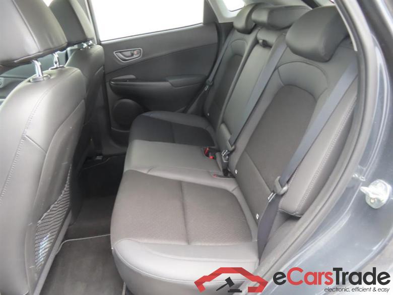 HYUNDAI Kona EV Premium 64 kWh #6