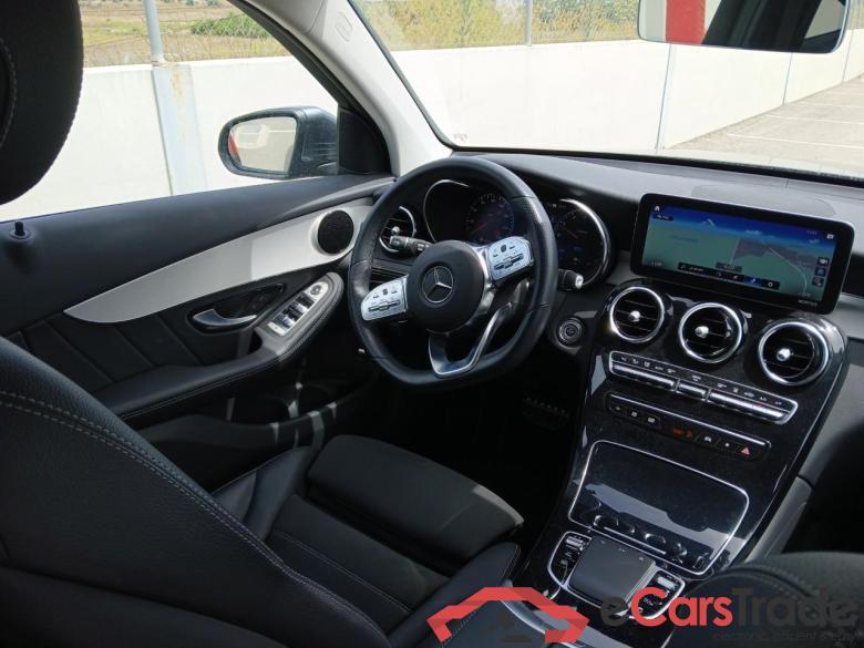 Mercedes GLC 300 de 4MATIC Clase GLC GLC 300 de 4Matic (253.911)AMG 2.0 AMG Line 305CV E6d #3