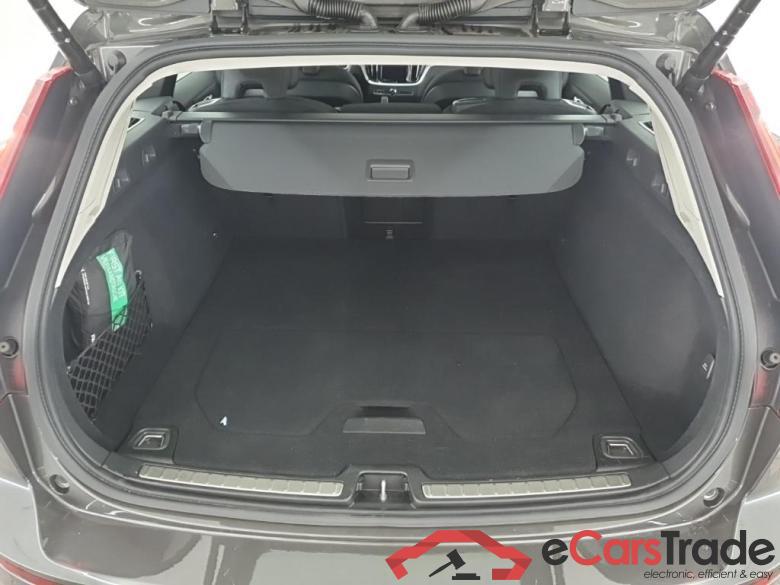 VOLVO V60 B3 Automaat Momentum Business 5D 120kW #5