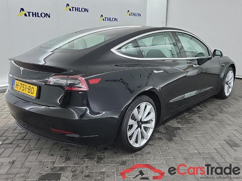 Tesla Model 3 Standard Range Pl. RWD 4D 225kW Athlon Edition #3