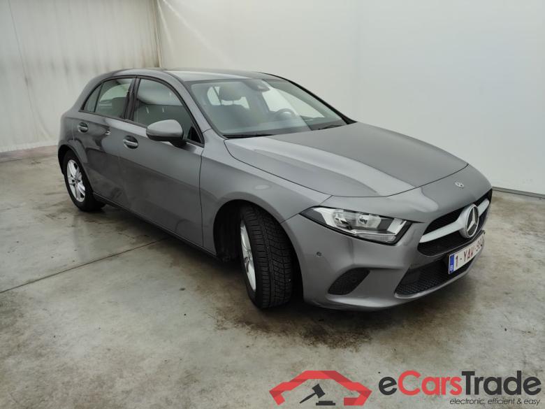 Mercedes-Benz A-Klasse A 180 d Business Solution Aut. 5d #2